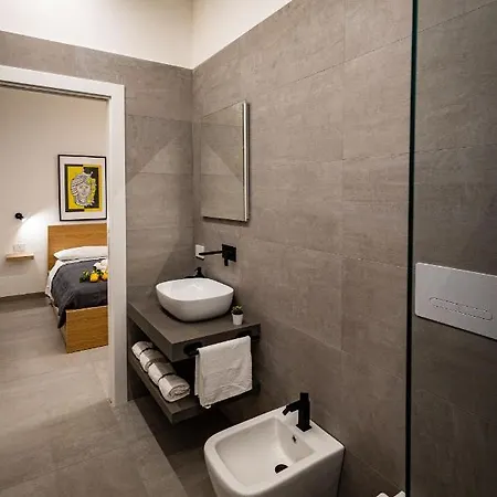 Sikelia Apartment