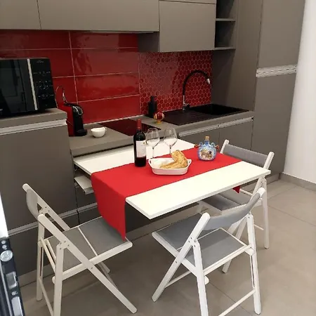 Apartament Sikelia